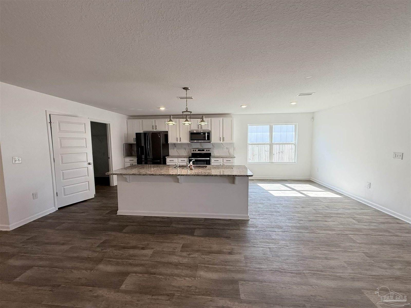 3911 Larry Furr Way, Pensacola, FL 32526