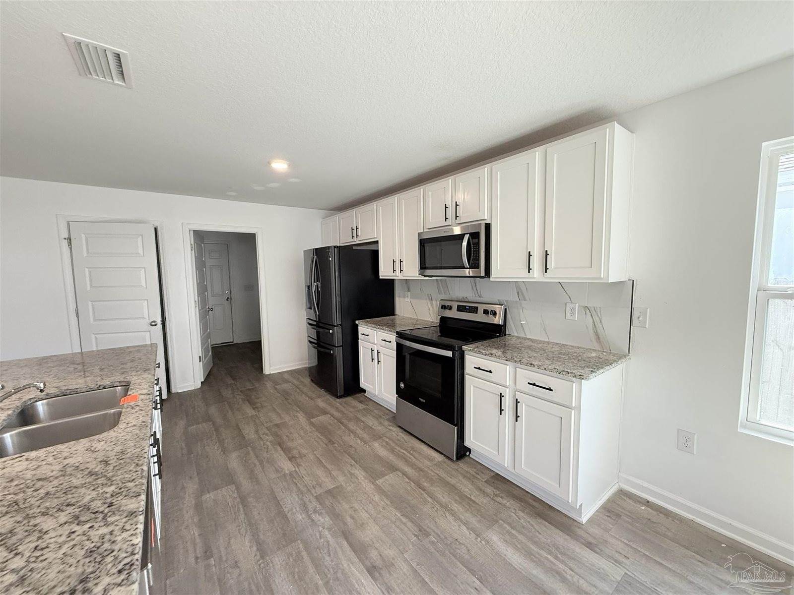 3911 Larry Furr Way, Pensacola, FL 32526