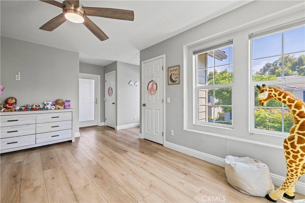 24140 Twin Tides Drive, Valencia, CA 91355