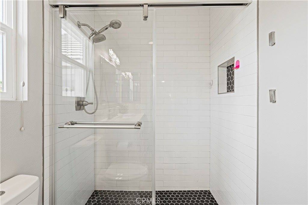 24140 Twin Tides Drive, Valencia, CA 91355