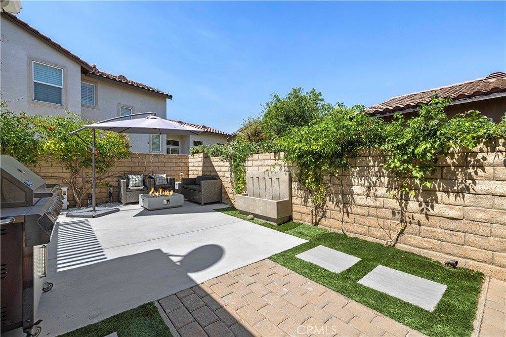 24140 Twin Tides Drive, Valencia, CA 91355