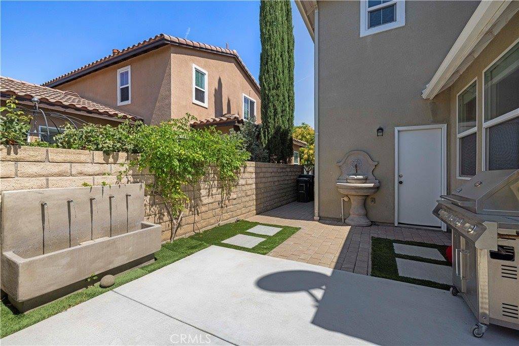 24140 Twin Tides Drive, Valencia, CA 91355