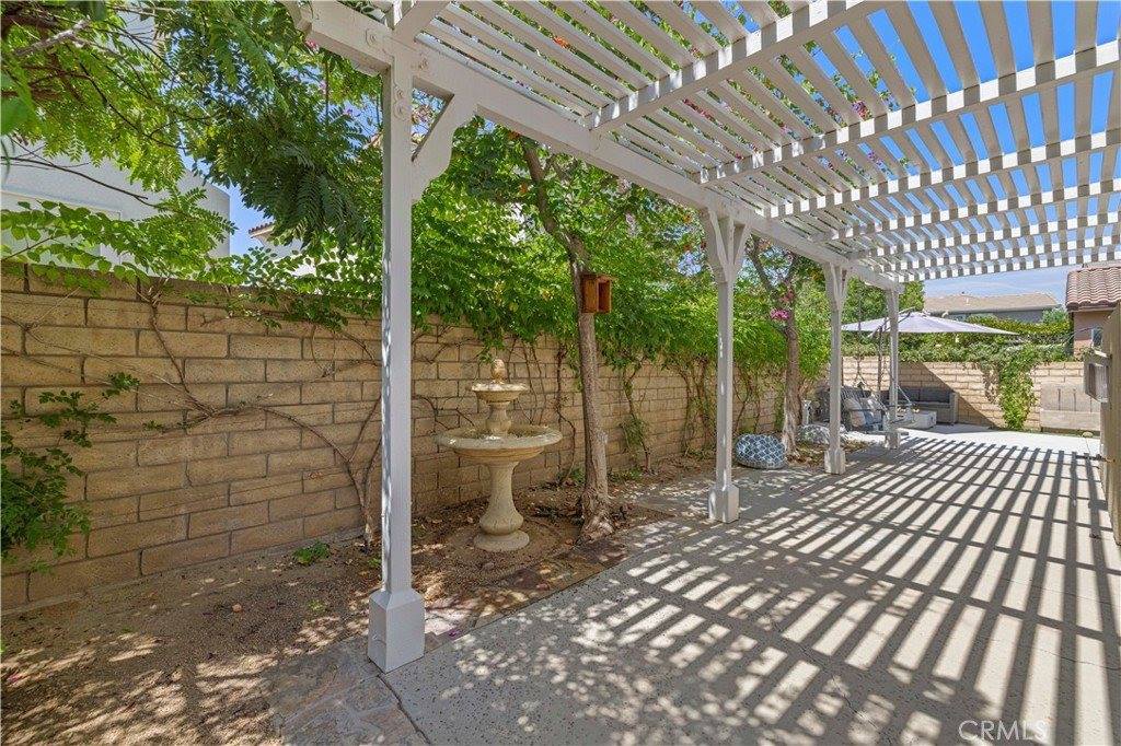 24140 Twin Tides Drive, Valencia, CA 91355