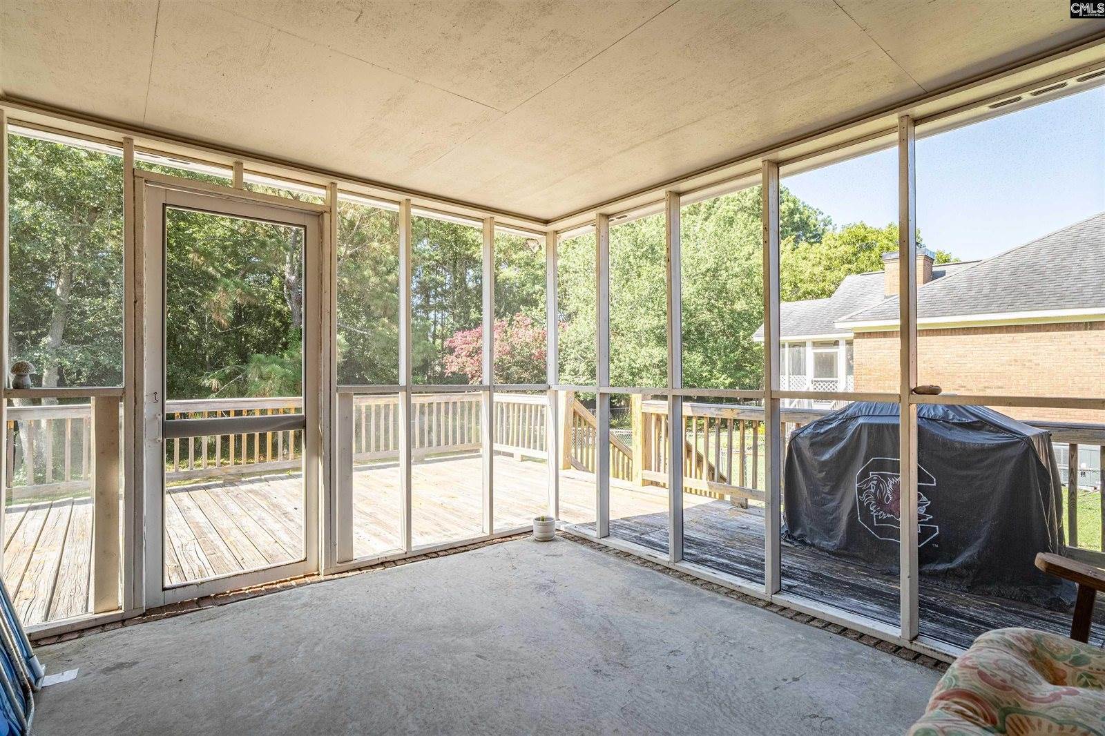 225 Fox Lake, West Columbia, SC 29170