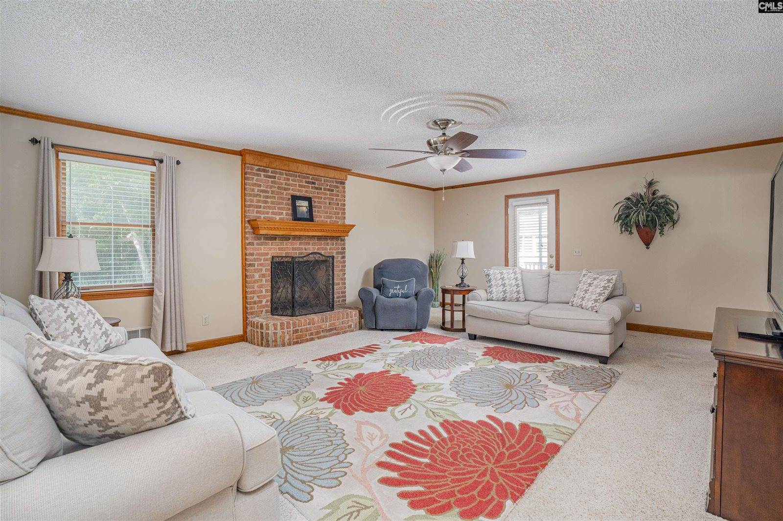 225 Fox Lake, West Columbia, SC 29170