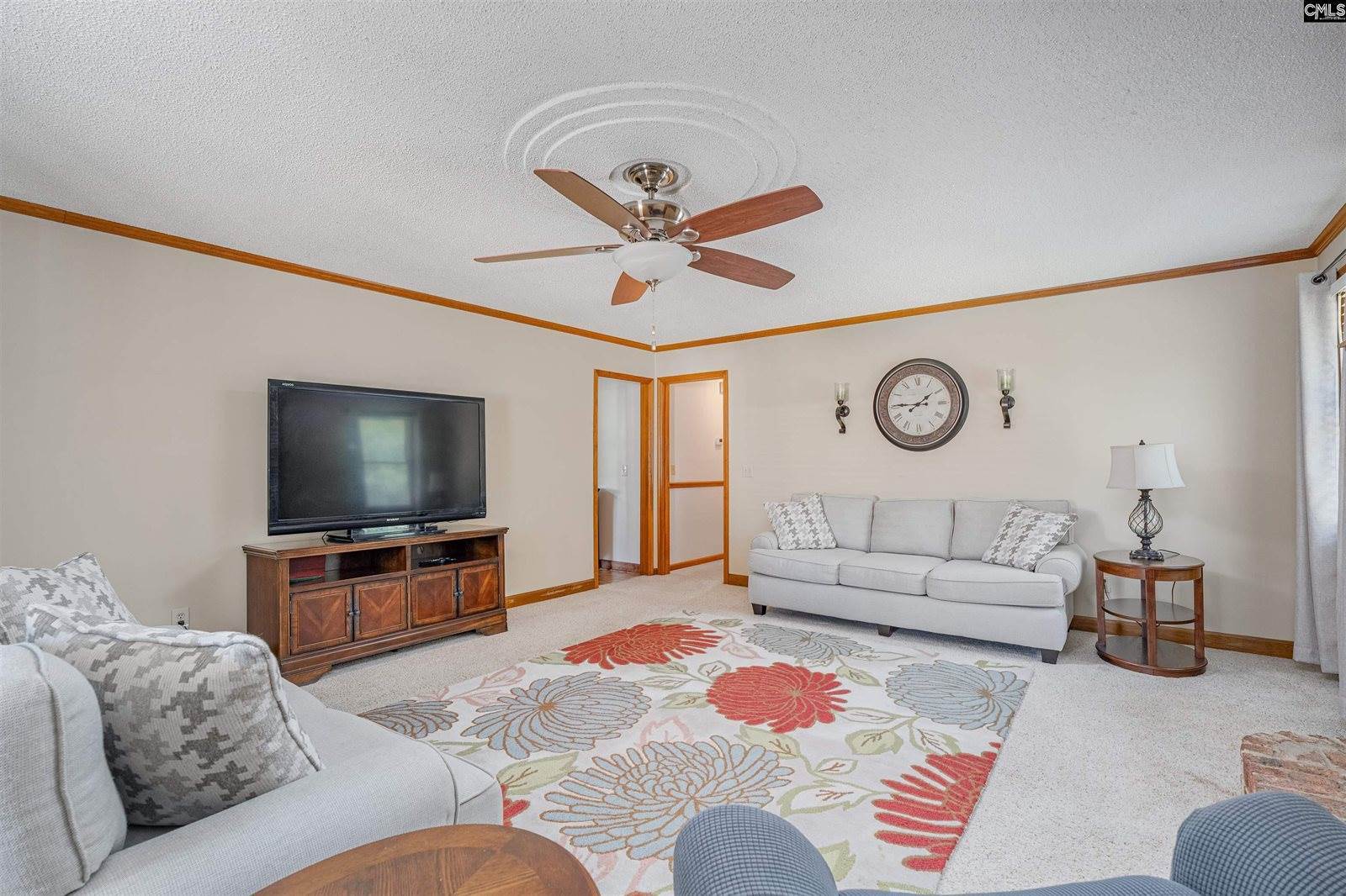 225 Fox Lake, West Columbia, SC 29170