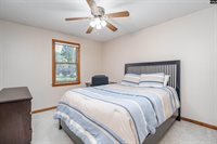 225 Fox Lake, West Columbia, SC 29170