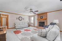 225 Fox Lake, West Columbia, SC 29170