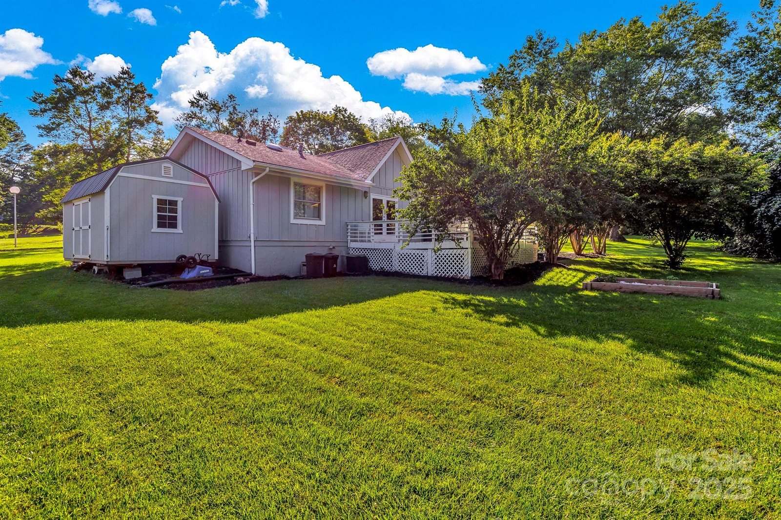 5 Fairway Drive, Arden, NC 28704