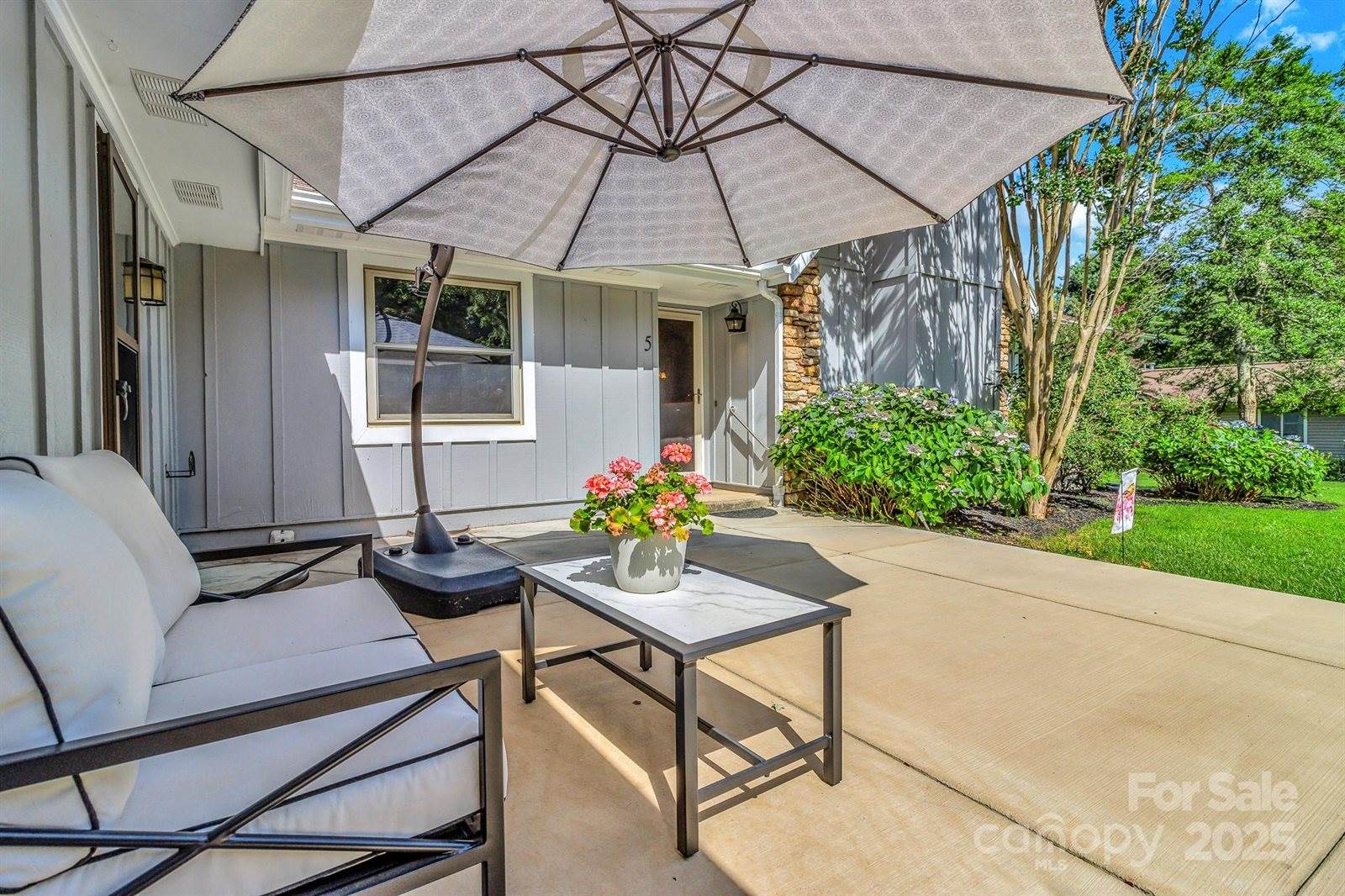 5 Fairway Drive, Arden, NC 28704