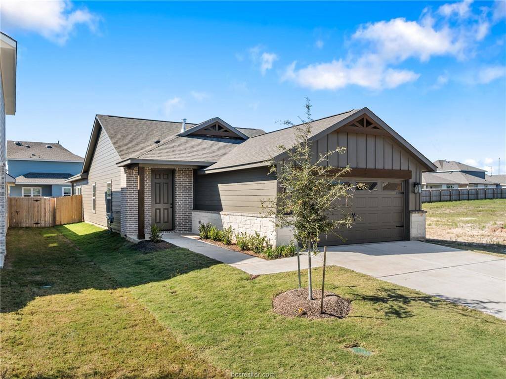 915 Fork, College Station, TX 77845