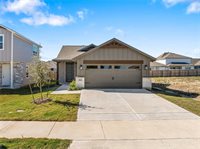 915 Fork, College Station, TX 77845