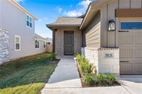 915 Fork, College Station, TX 77845