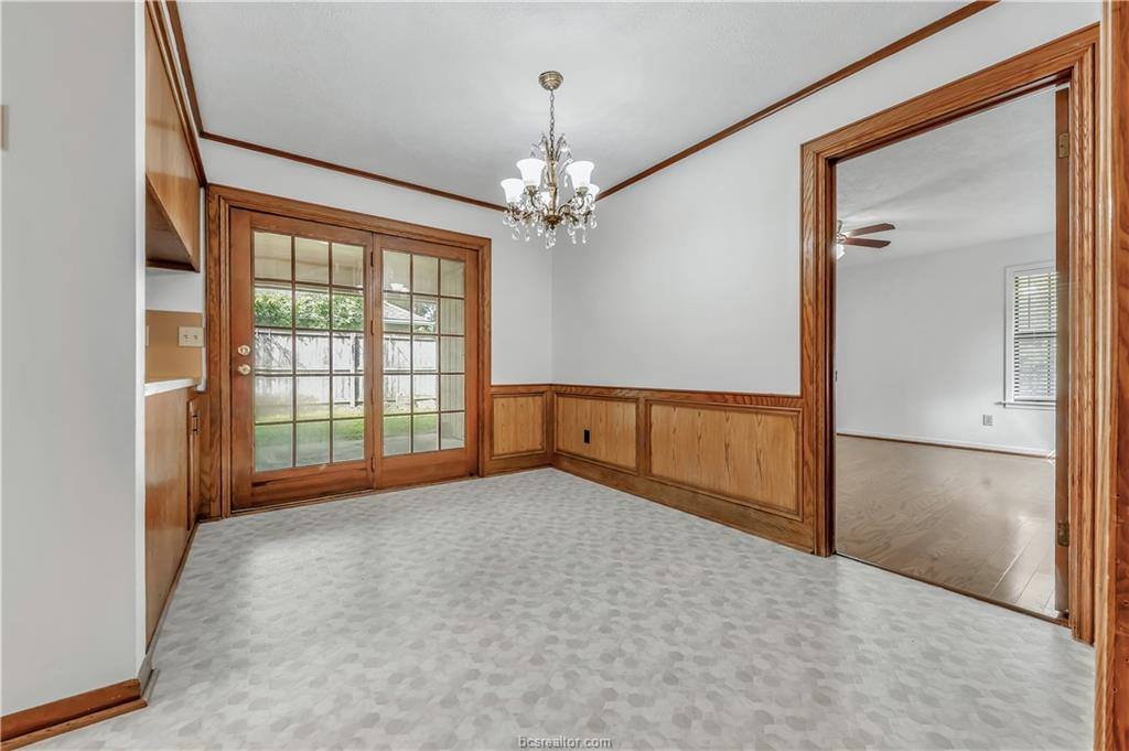 2705 Brookway Drive, College Station, TX 77845