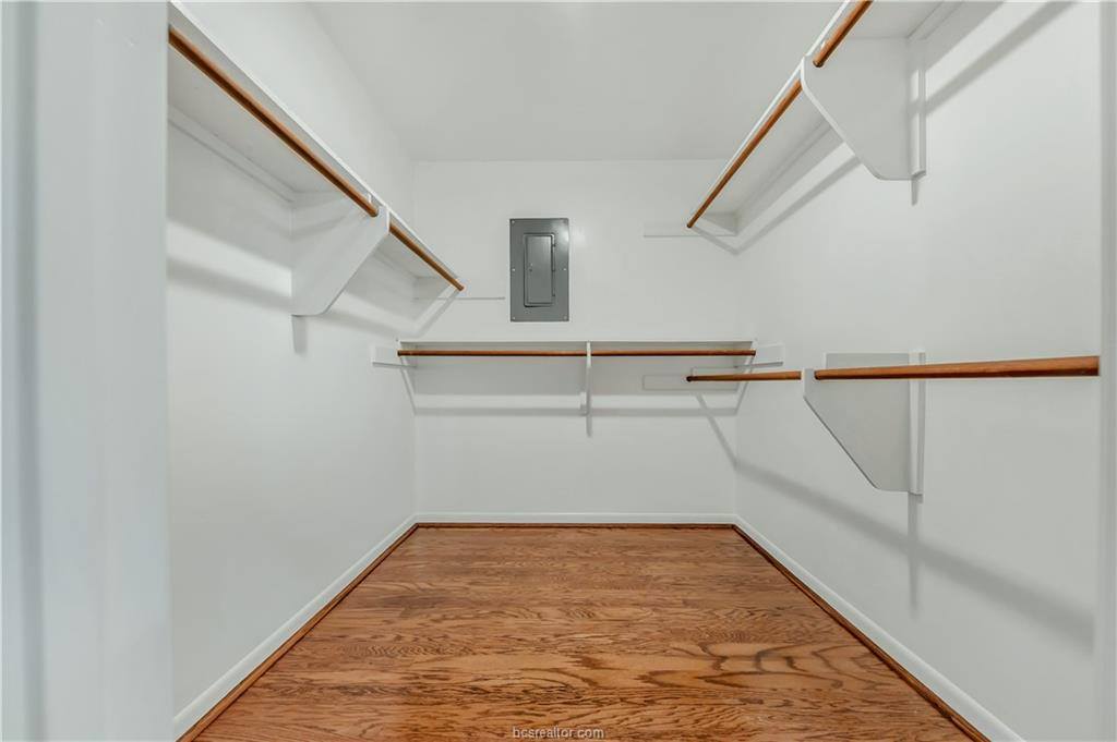 2705 Brookway Drive, College Station, TX 77845