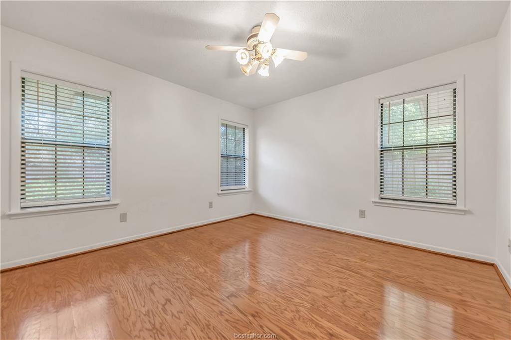 2705 Brookway Drive, College Station, TX 77845