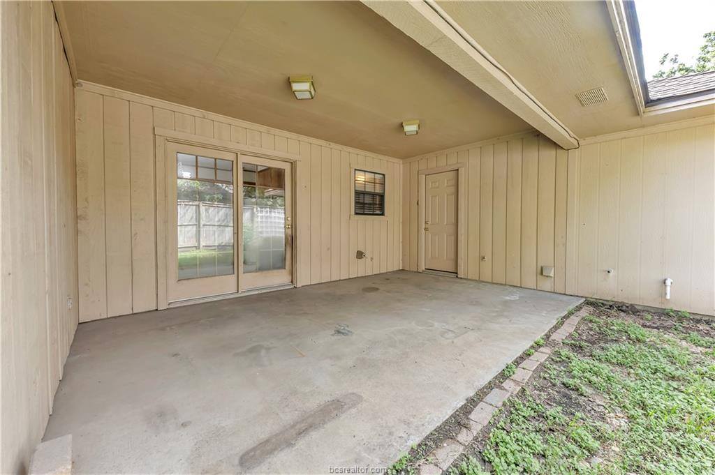 2705 Brookway Drive, College Station, TX 77845