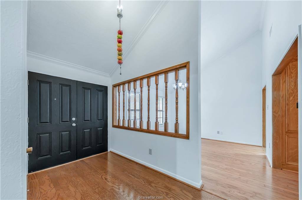 2705 Brookway Drive, College Station, TX 77845