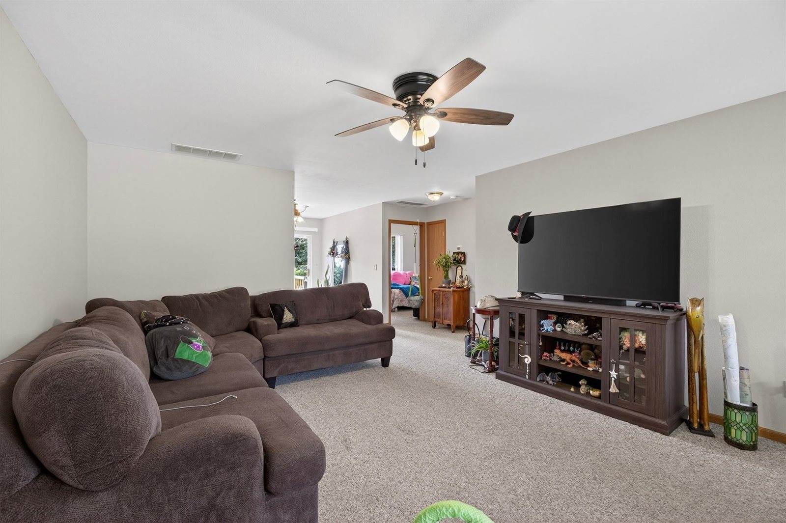 6429-6431 Ryland Avenue, Vesper, WI 54489