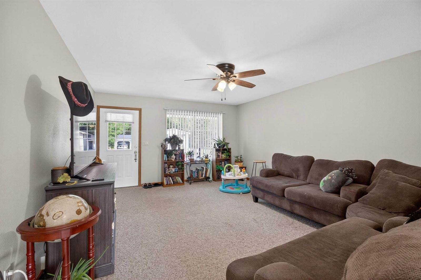 6429-6431 Ryland Avenue, Vesper, WI 54489