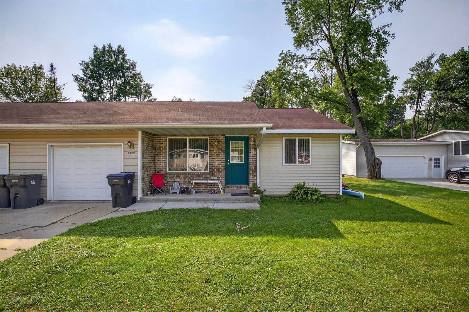 6429-6431 Ryland Avenue, Vesper, WI 54489