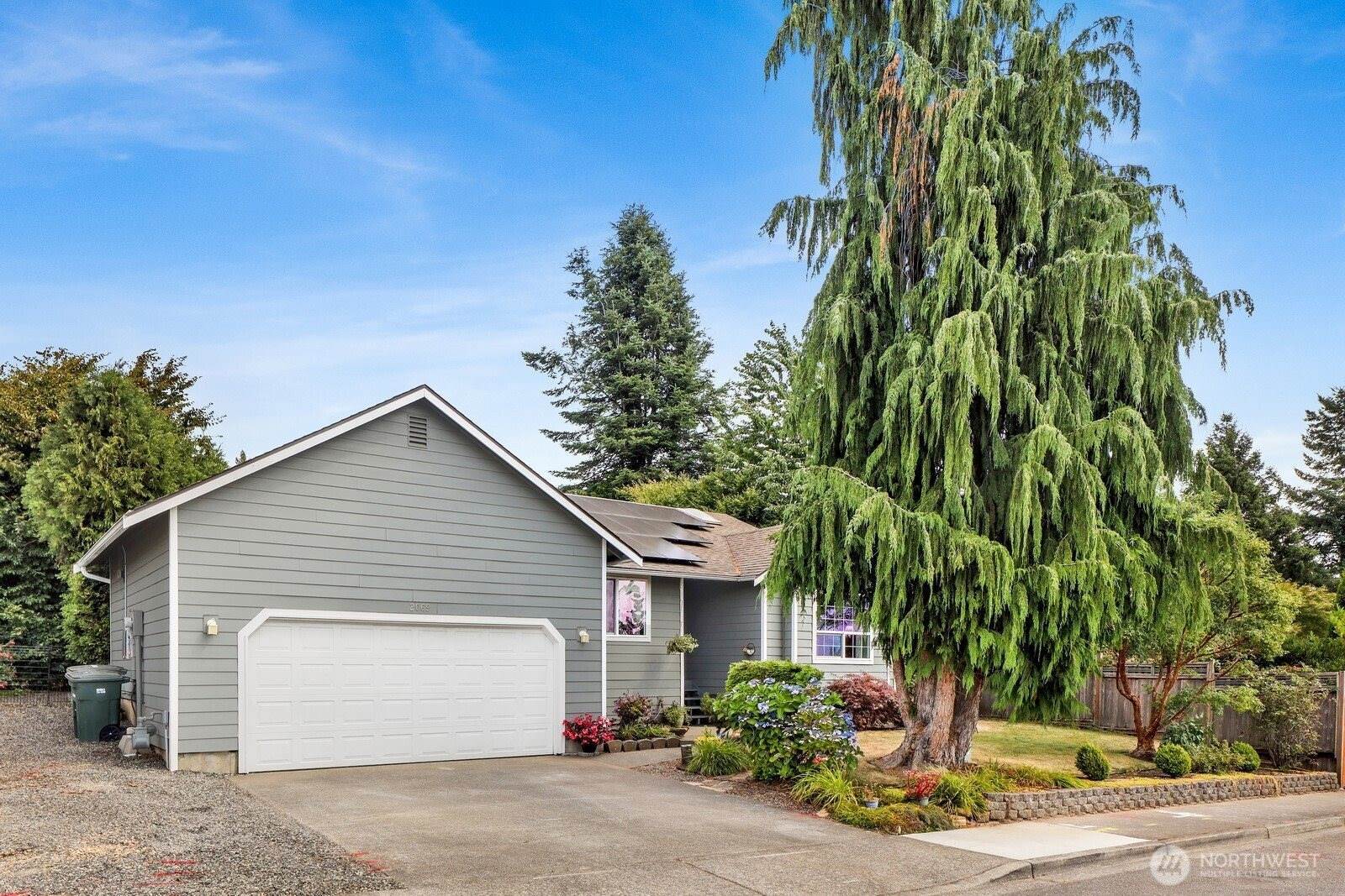 2069 Oxford Court, Ferndale, WA 98248