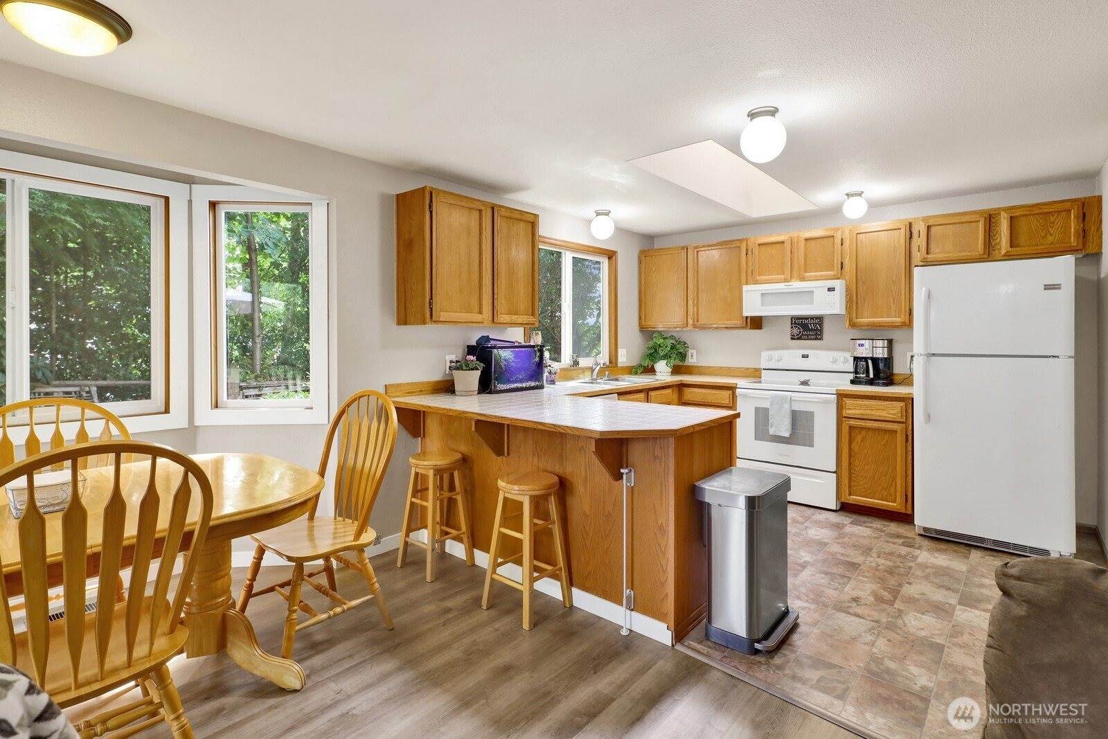 2069 Oxford Court, Ferndale, WA 98248