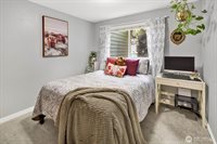 2069 Oxford Court, Ferndale, WA 98248