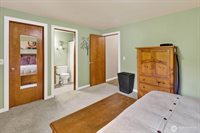 2069 Oxford Court, Ferndale, WA 98248