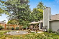 2069 Oxford Court, Ferndale, WA 98248