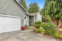 2069 Oxford Court, Ferndale, WA 98248