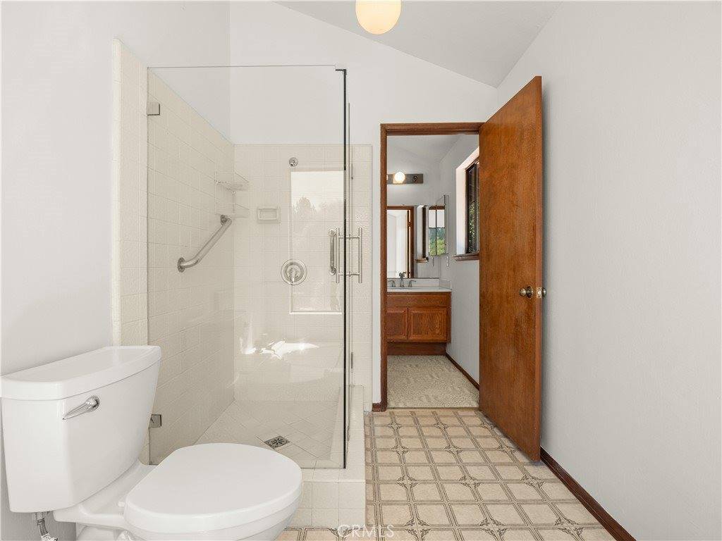 24540 Acorn Court, Newhall, CA 91321