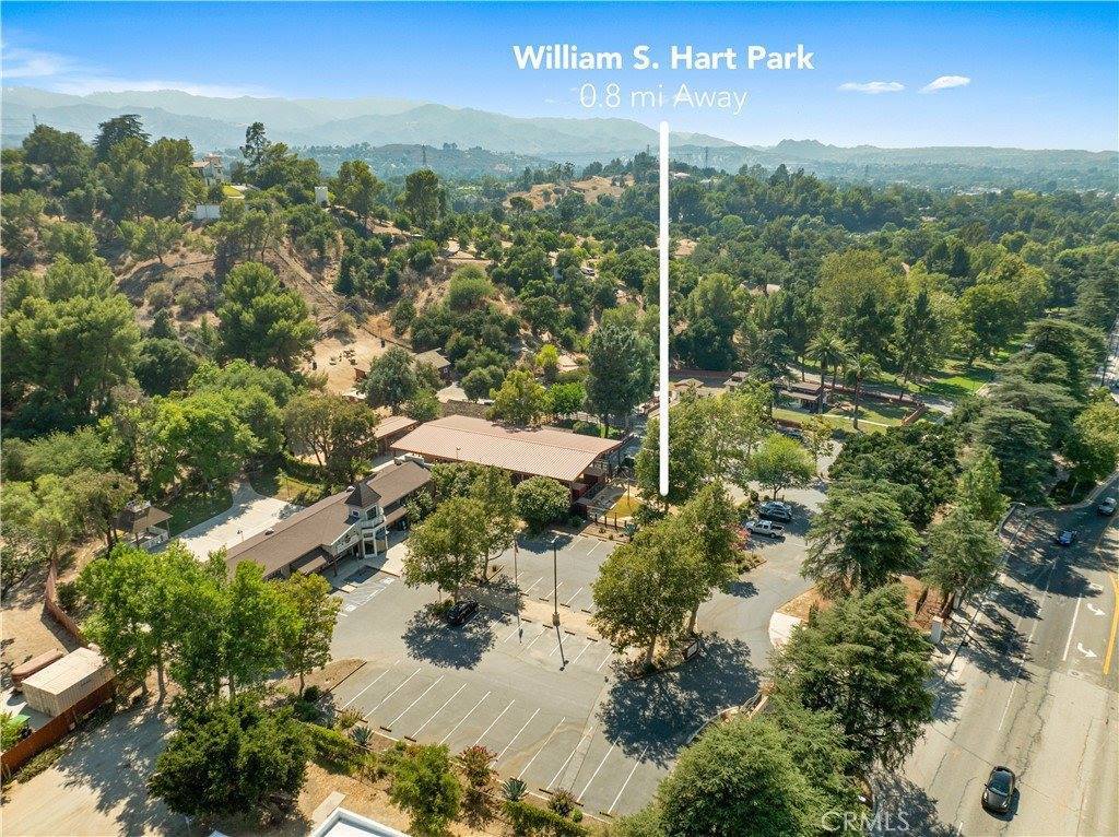 24540 Acorn Court, Newhall, CA 91321