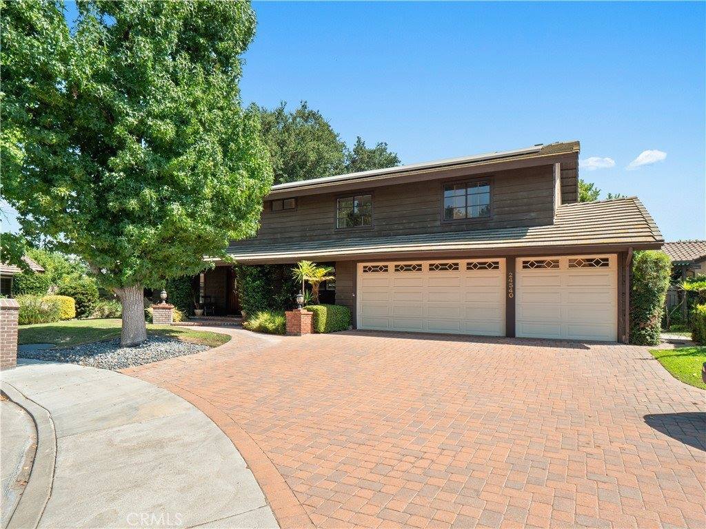 24540 Acorn Court, Newhall, CA 91321