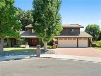 24540 Acorn Court, Newhall, CA 91321
