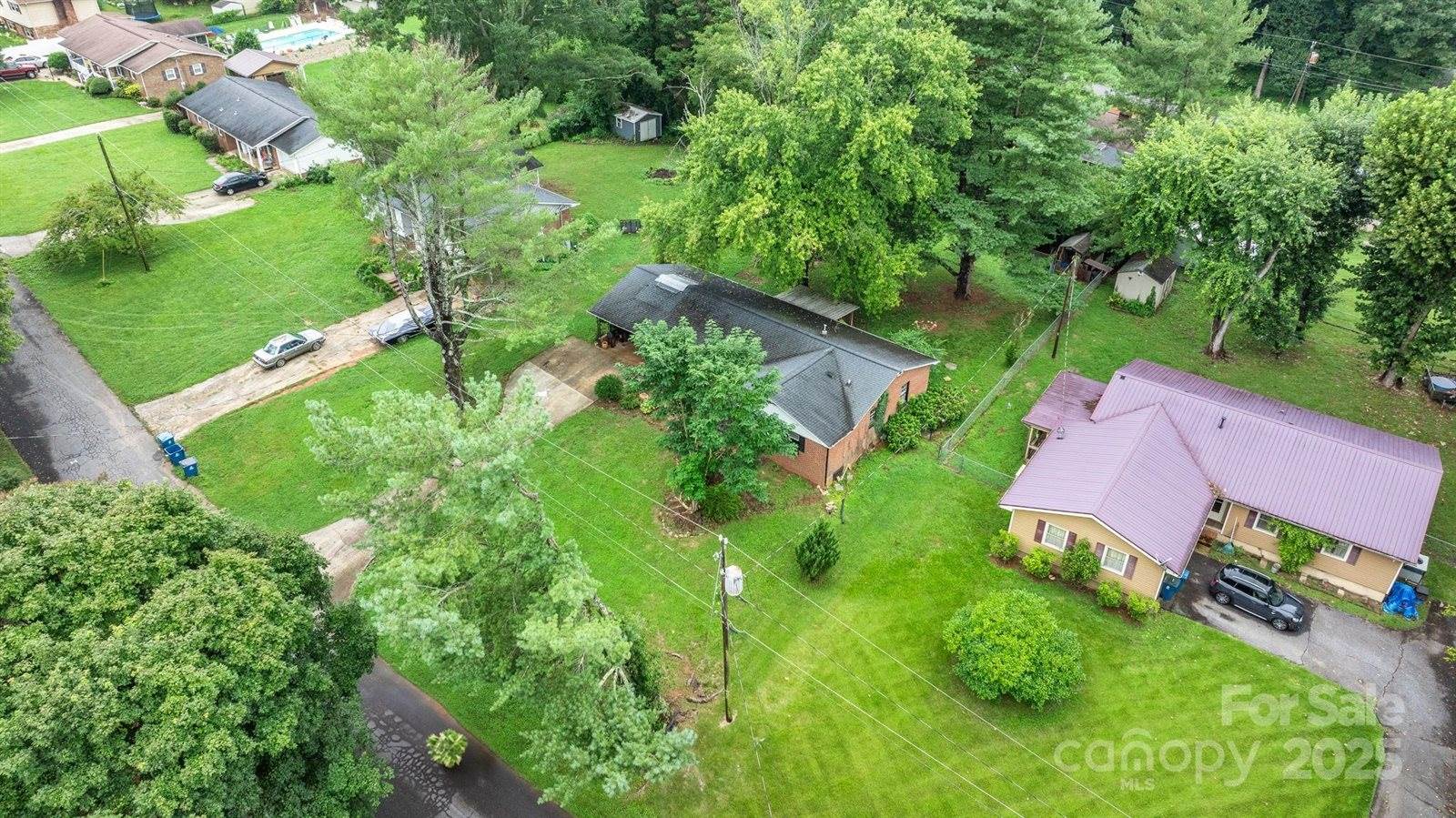 3843 22nd Street NE, Hickory, NC 28601