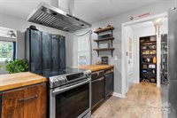 3843 22nd Street NE, Hickory, NC 28601