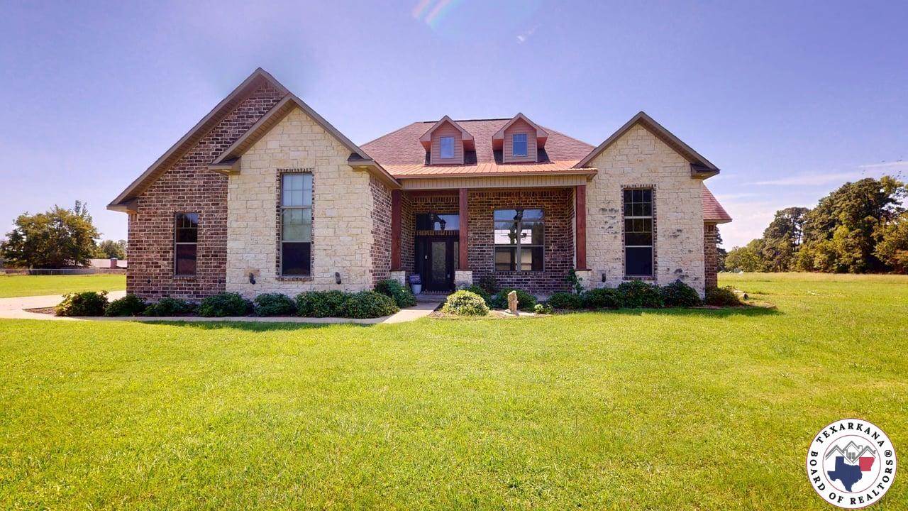 131 Barkman Creek Trace Rd, Hooks, TX 75561