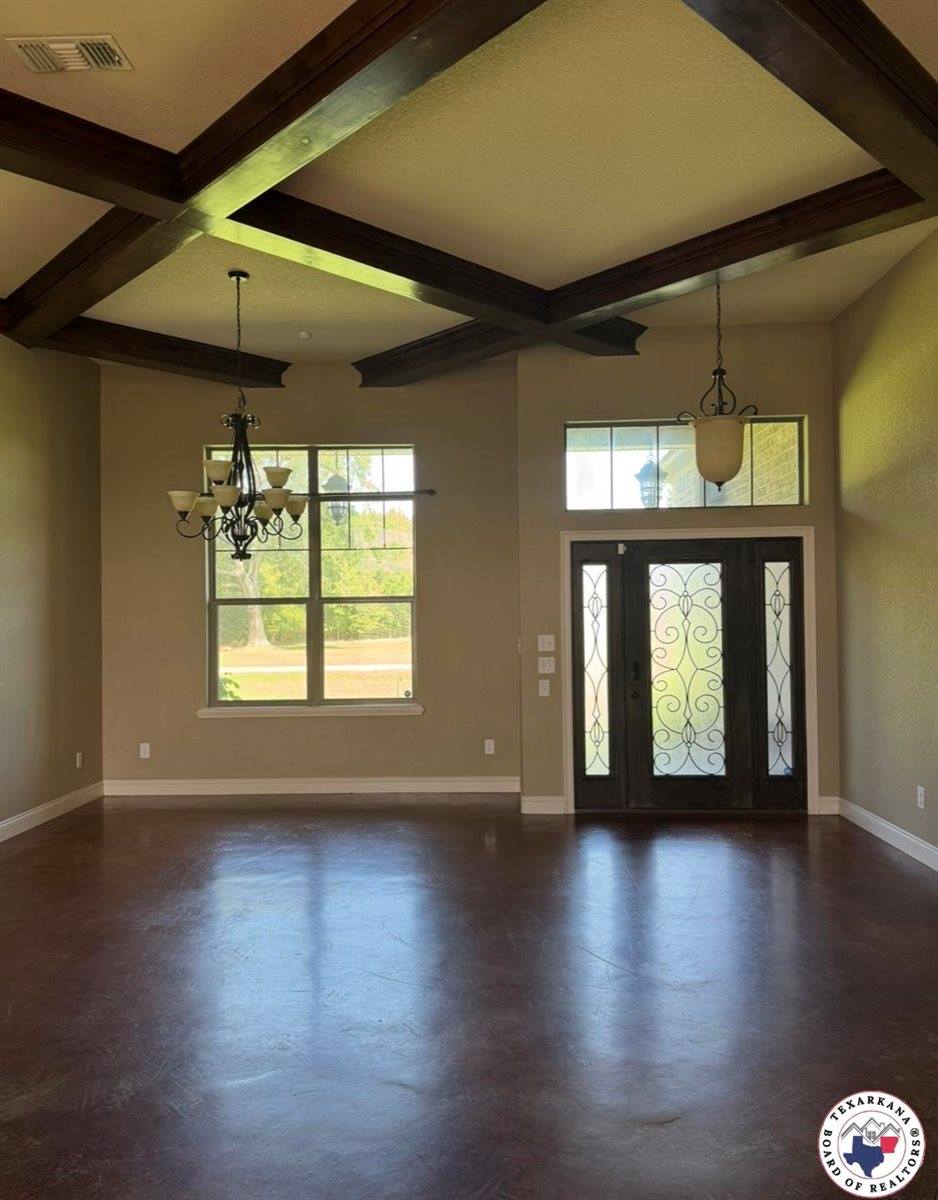 131 Barkman Creek Trace Rd, Hooks, TX 75561