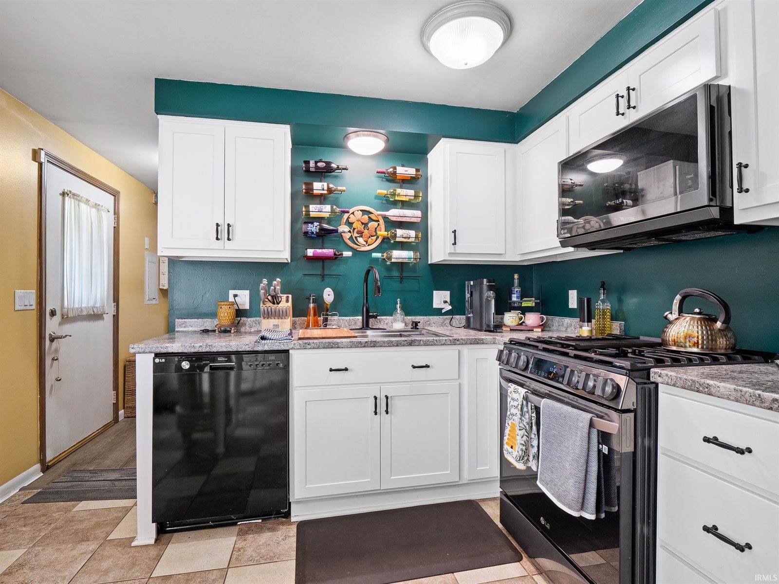 2824 Repton Drive, Fort Wayne, IN 46815