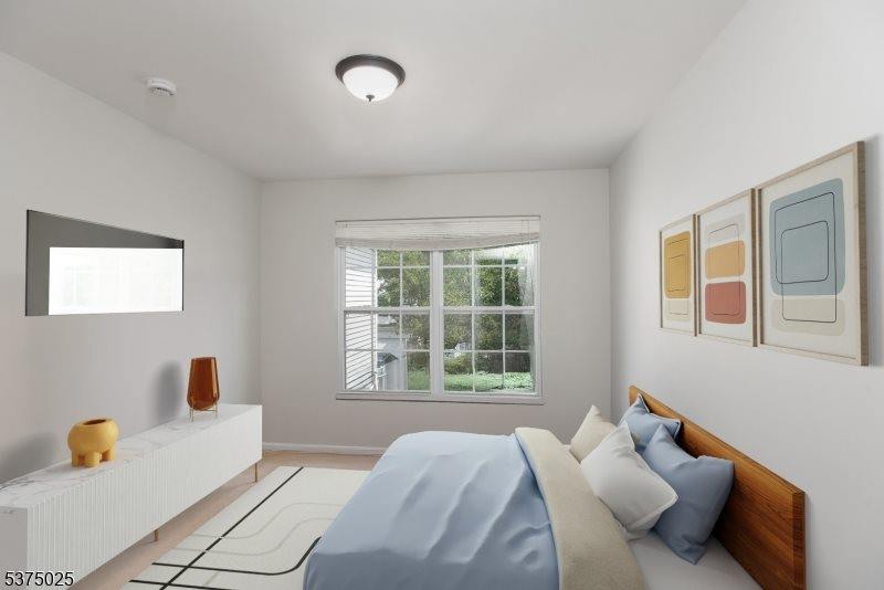 105 Wallace Ct, Green Brook Township, NJ 08812