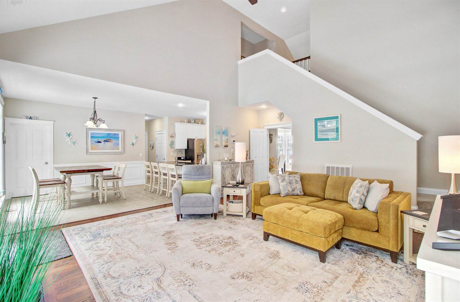 219 Carolinian Drive, Summerville, SC 29485