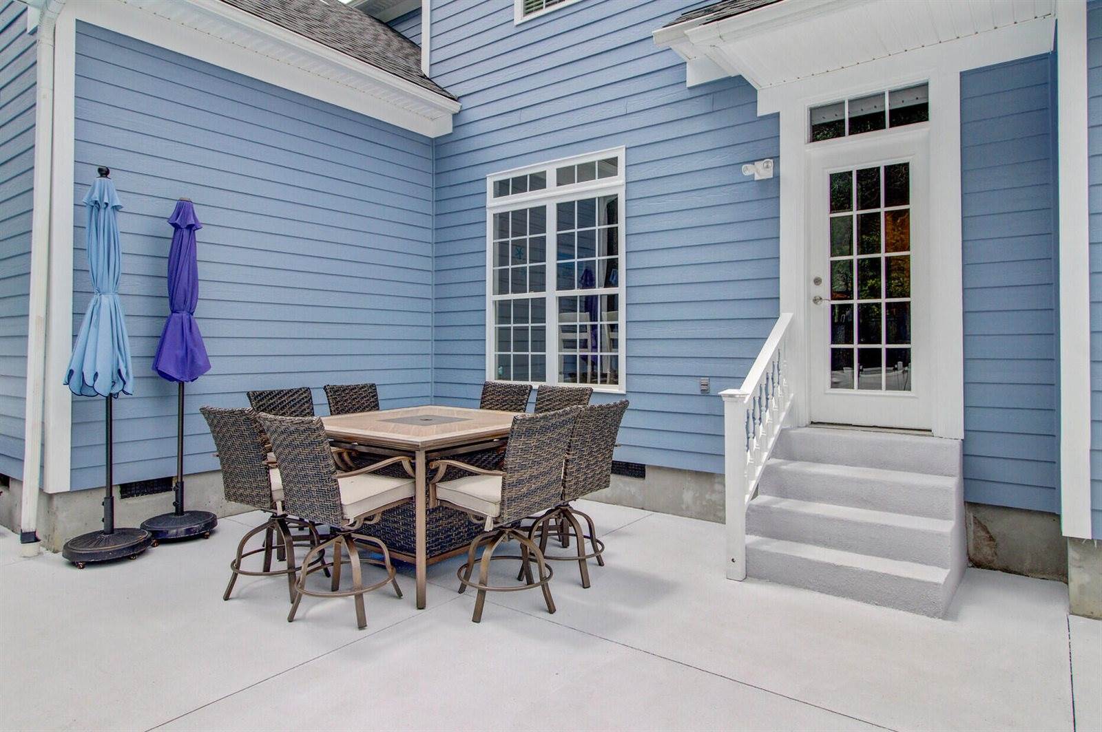 219 Carolinian Drive, Summerville, SC 29485