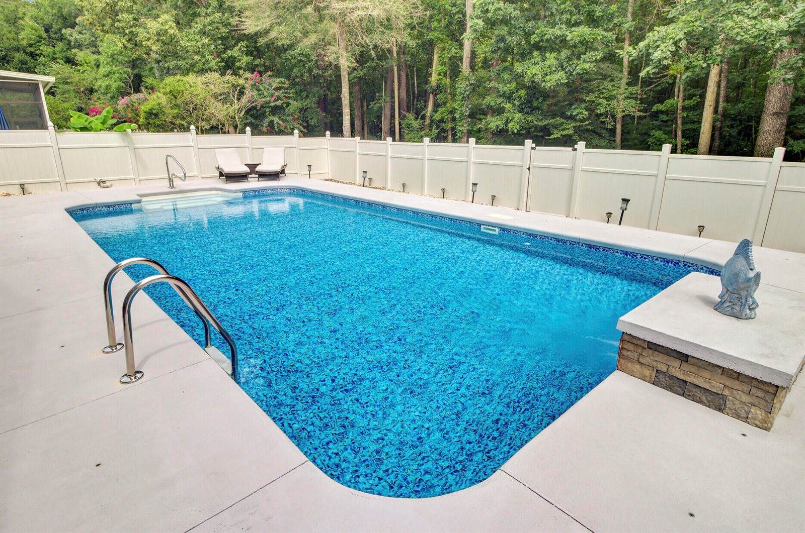 219 Carolinian Drive, Summerville, SC 29485