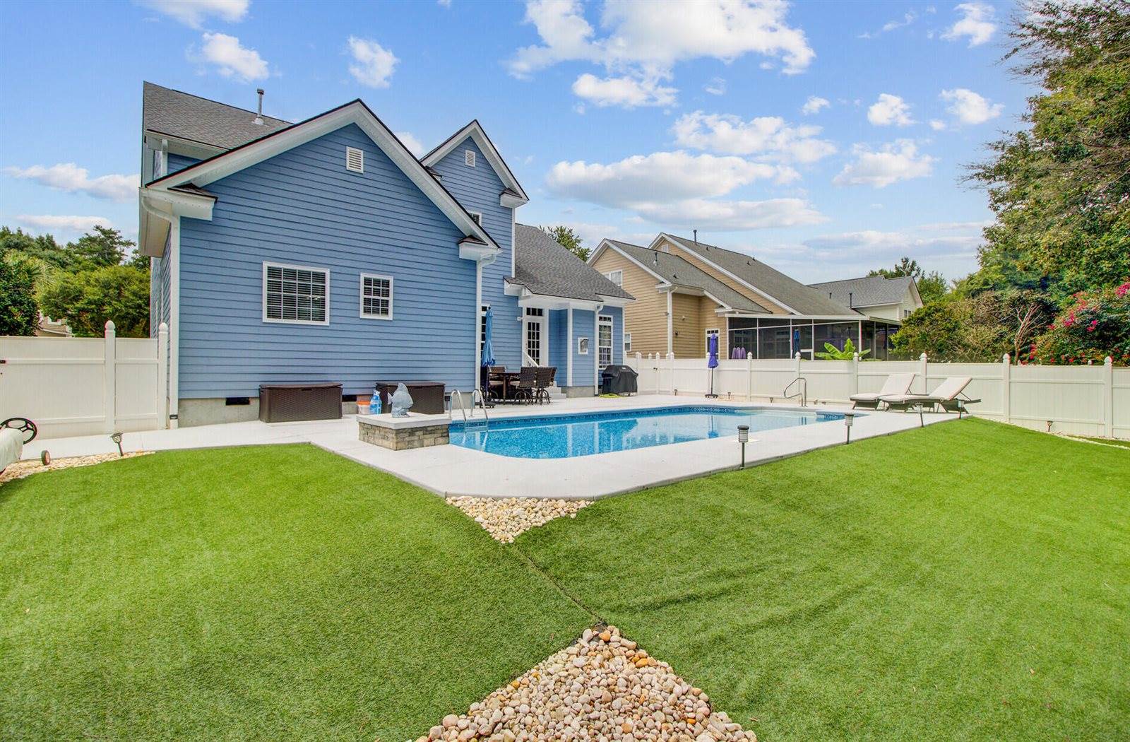 219 Carolinian Drive, Summerville, SC 29485