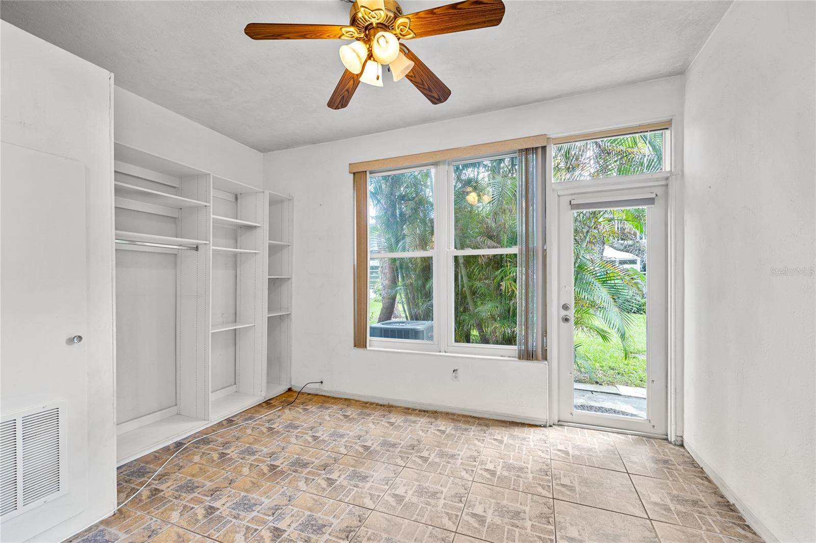 4325 58TH Way North, #1432, Kenneth City, FL 33709