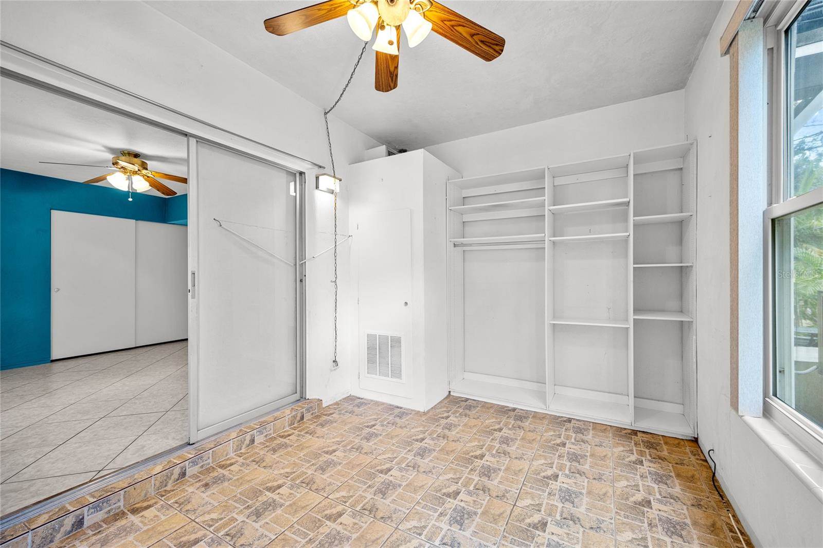 4325 58TH Way North, #1432, Kenneth City, FL 33709