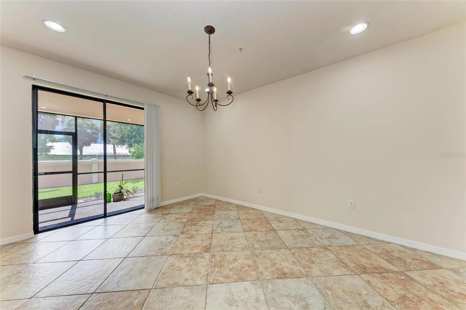 4309 Via Piedra Circle, Sarasota, FL 34233