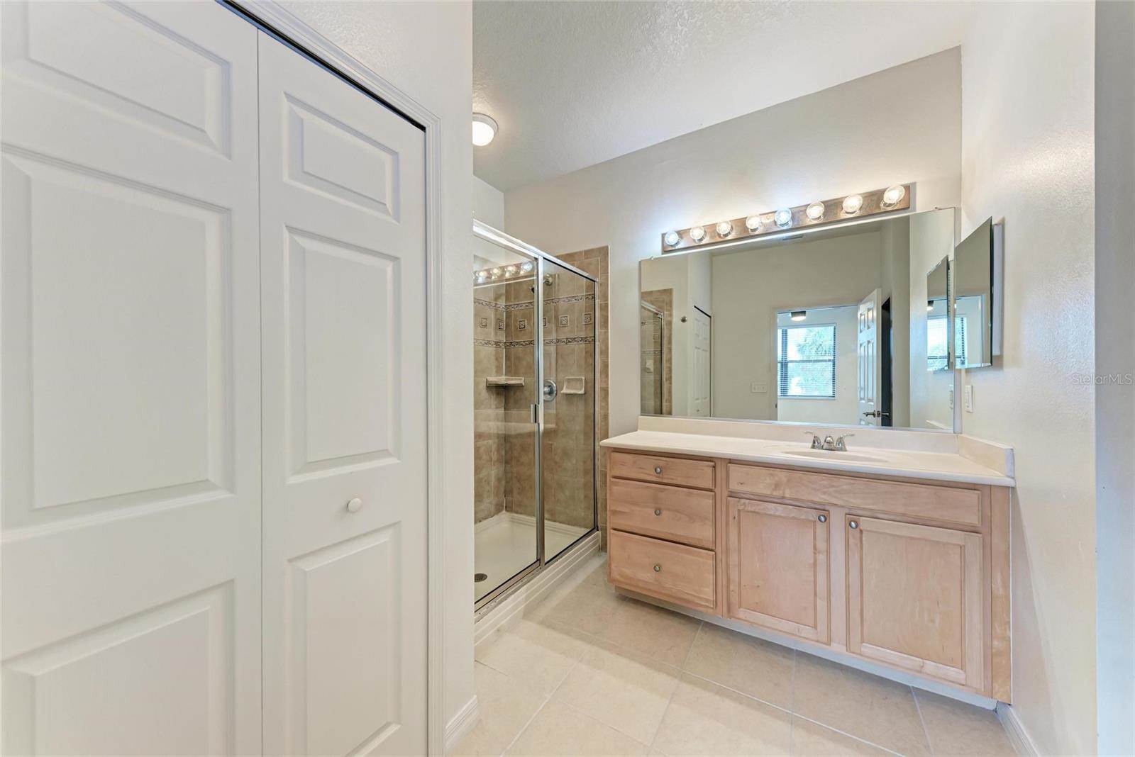 4309 Via Piedra Circle, Sarasota, FL 34233