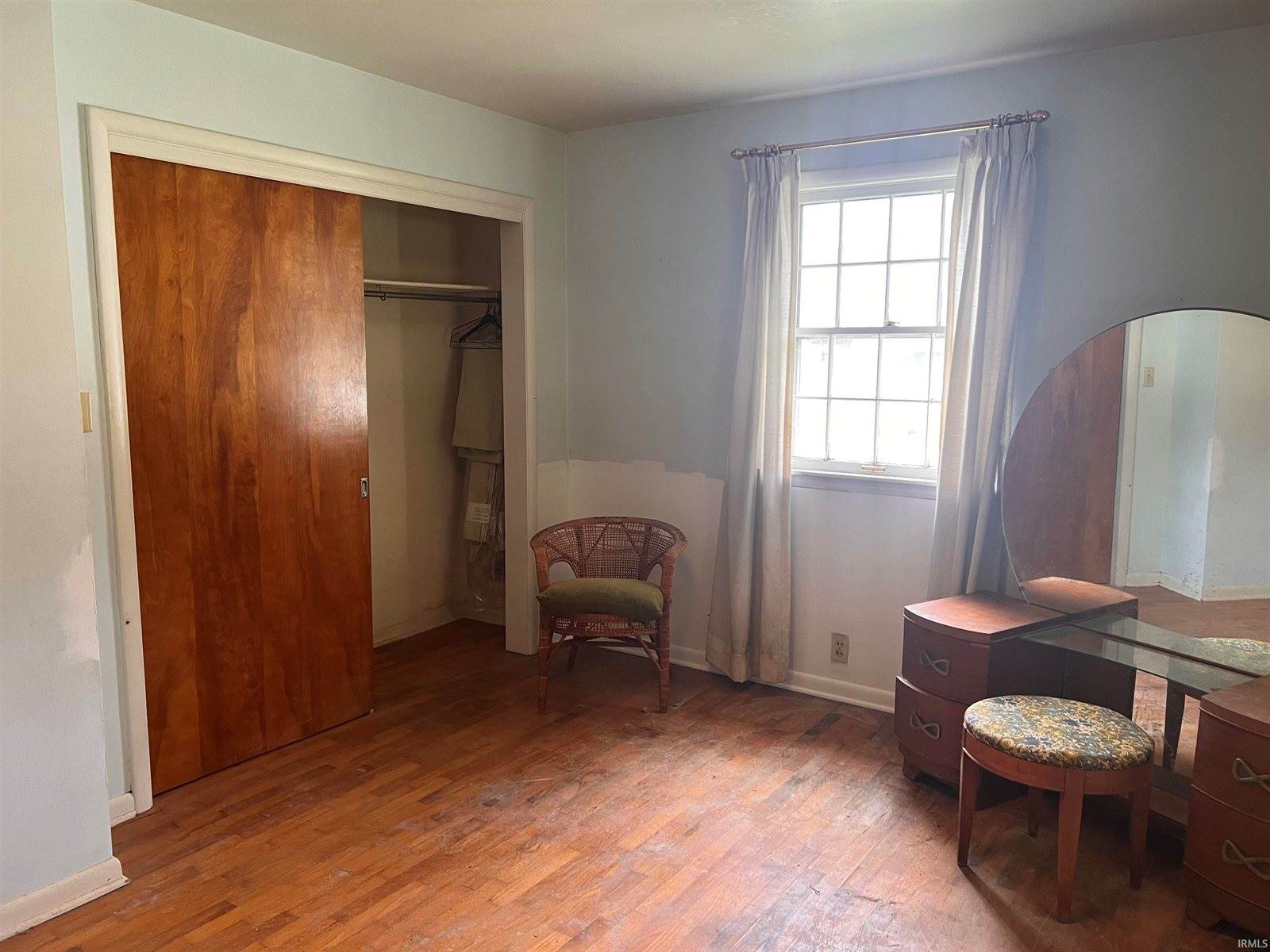 3811 N Locust Street, Muncie, IN 47304